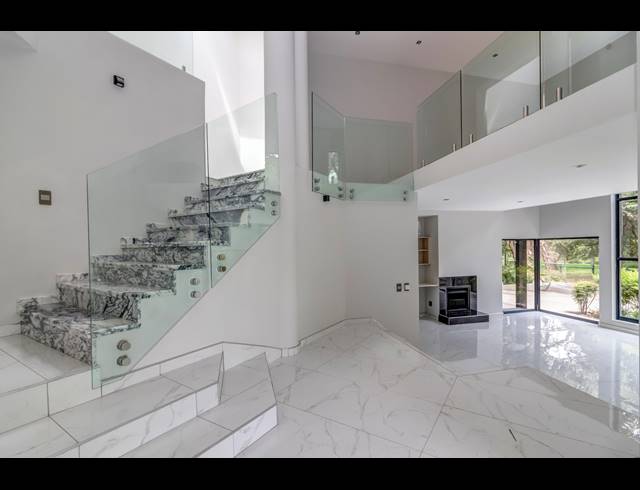 4 BEDROOM HOUSE FOR SALE IN DAINFERN GOLF ESTATE
